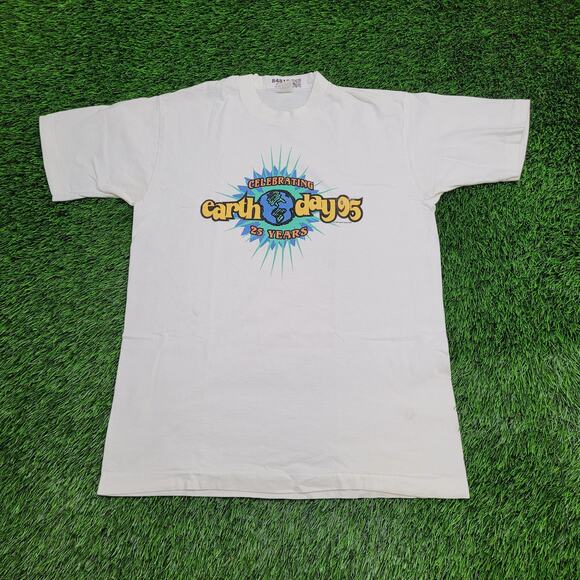 Vintage 1995 Earth Day Shirt Medium 20x28 White - Picture 1 of 16
